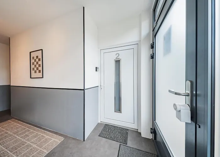 Design Loft Im Souterrain In Lage *