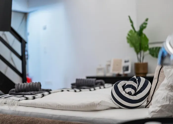 Design Loft Im Souterrain In Lage Βιέννη
